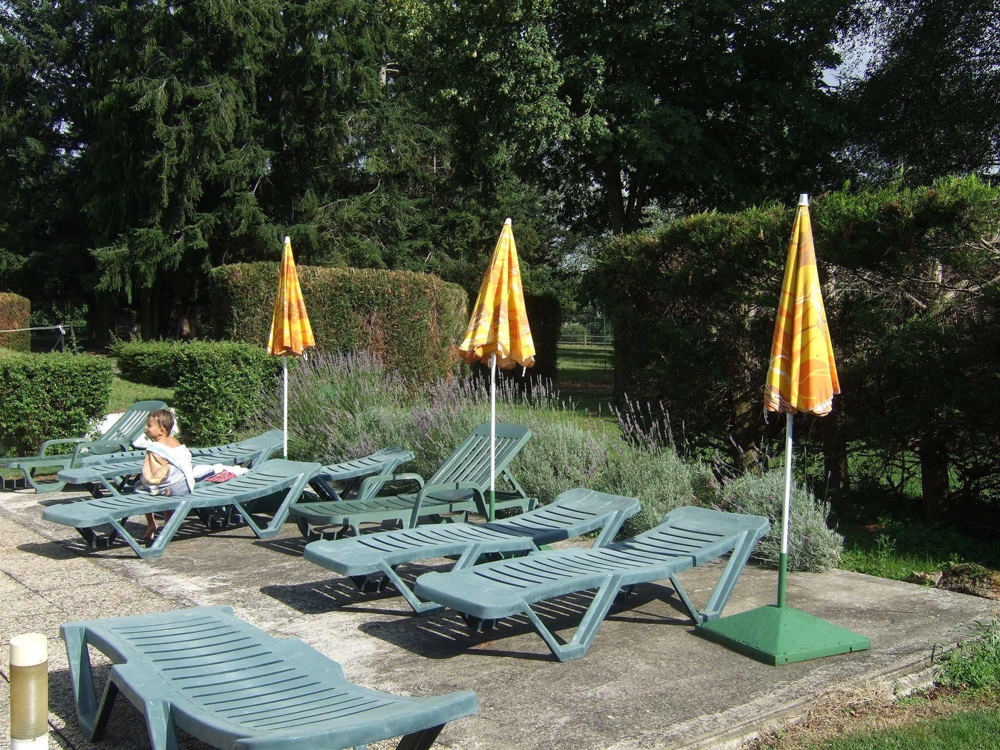 Domaine De L'Orisse Hotel Varennes-sur-Allier Exterior foto